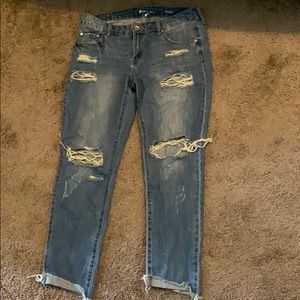 Boyfriend for distressed jeans